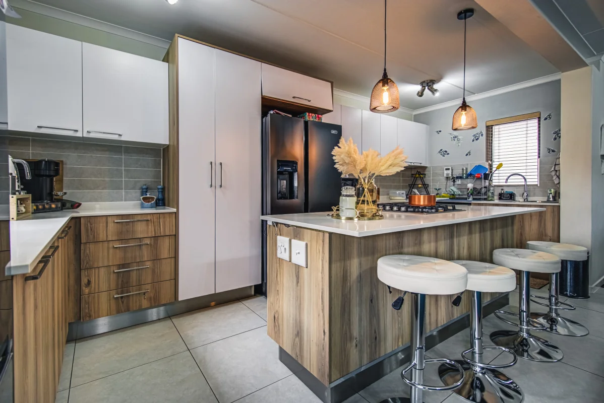 Red Ivory Lane Apartments – Contemporary Estate Living in Modderfontein