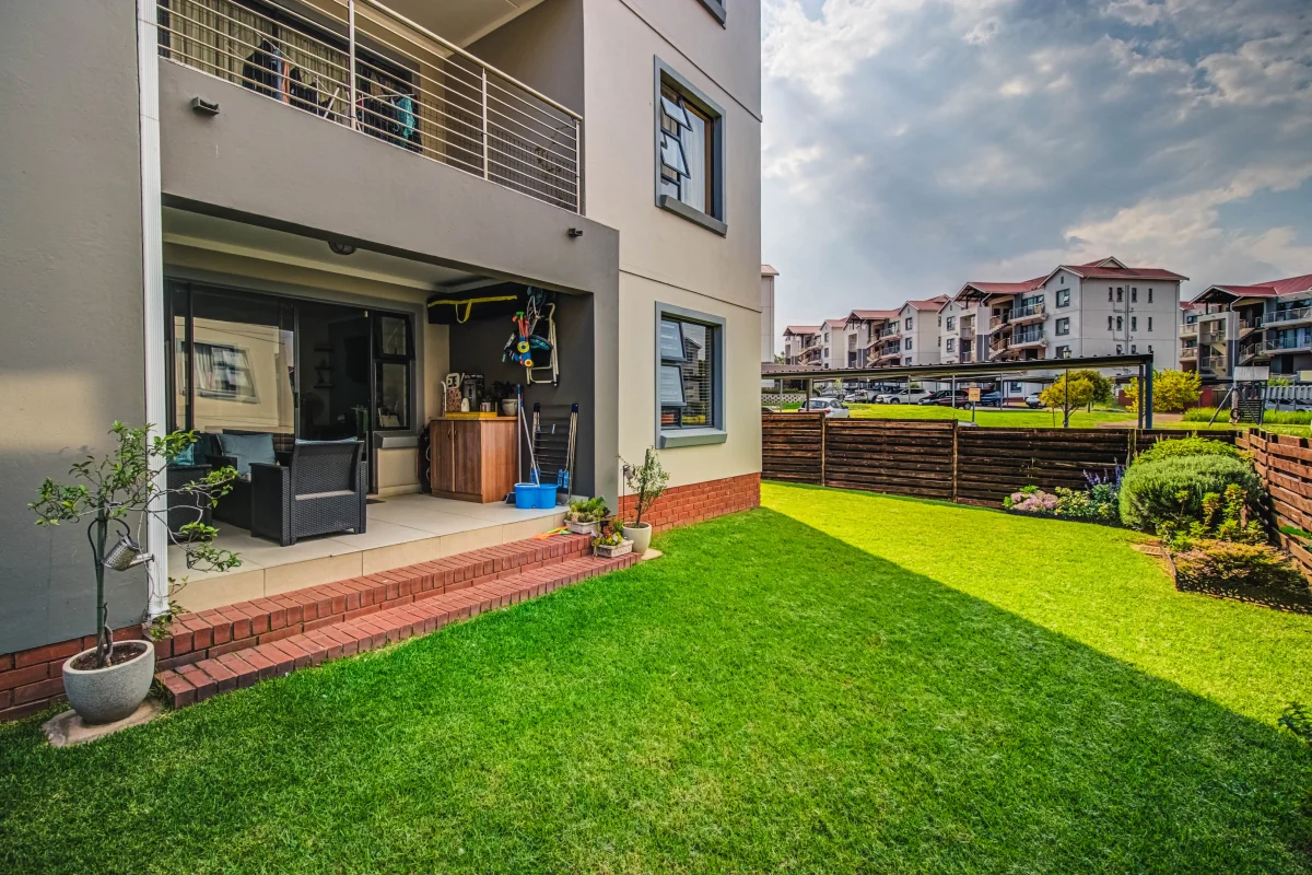 Red Ivory Lane Apartments – Contemporary Estate Living in Modderfontein