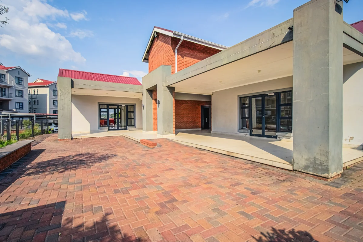 Red Ivory Lane Apartments – Contemporary Estate Living in Modderfontein