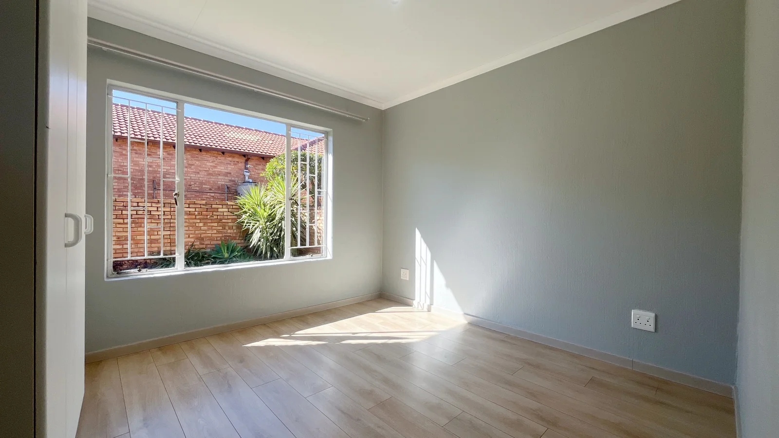 2 Bedroom Simplex to Rent in Wilgeheuwel