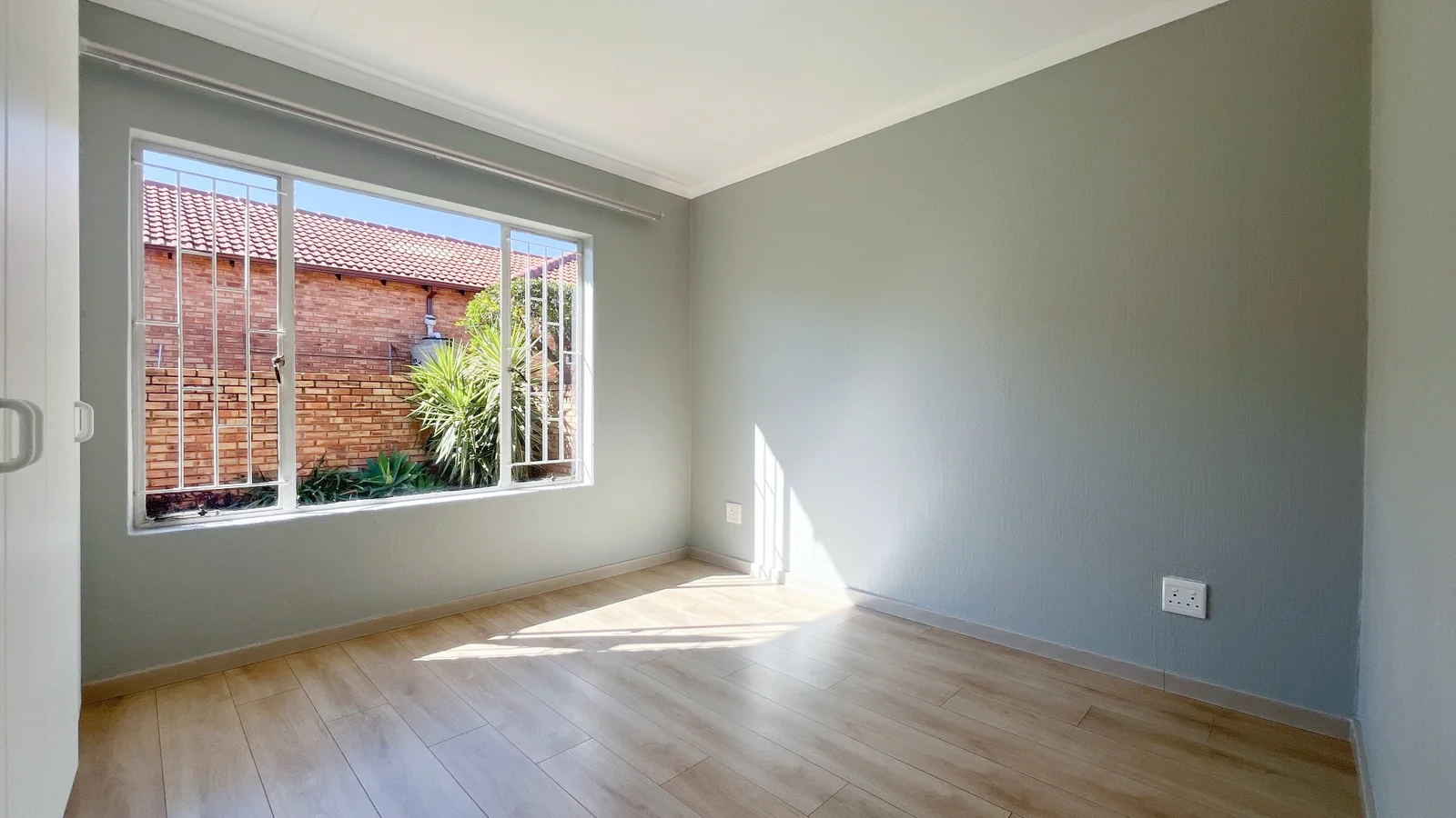2 Bedroom Simplex to Rent in Wilgeheuwel
