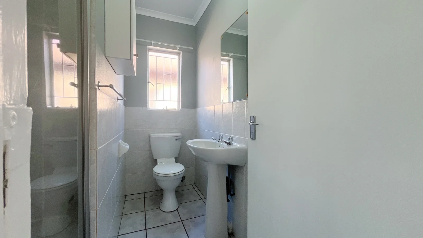 2 Bedroom Simplex to Rent in Wilgeheuwel