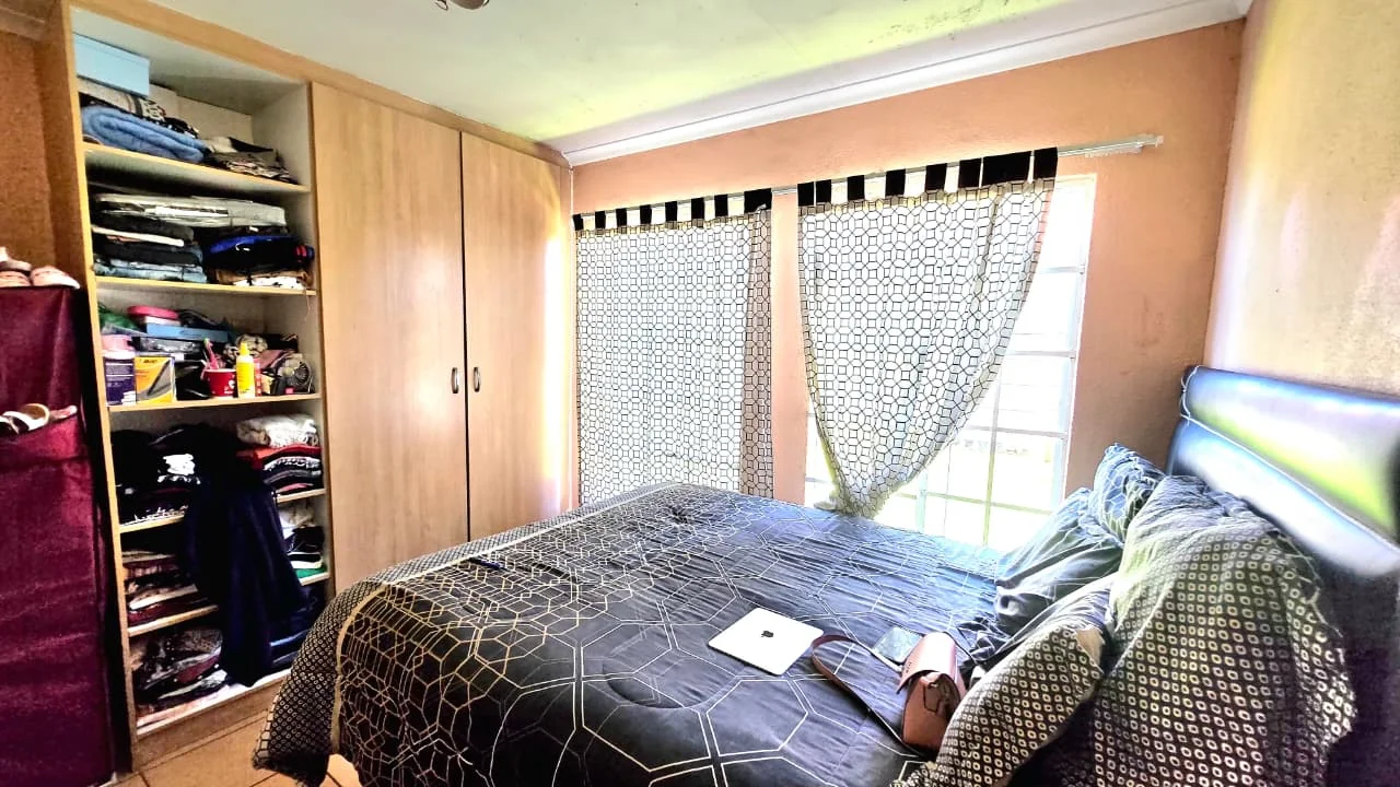 Perfect Starter Home in a Secure Complex