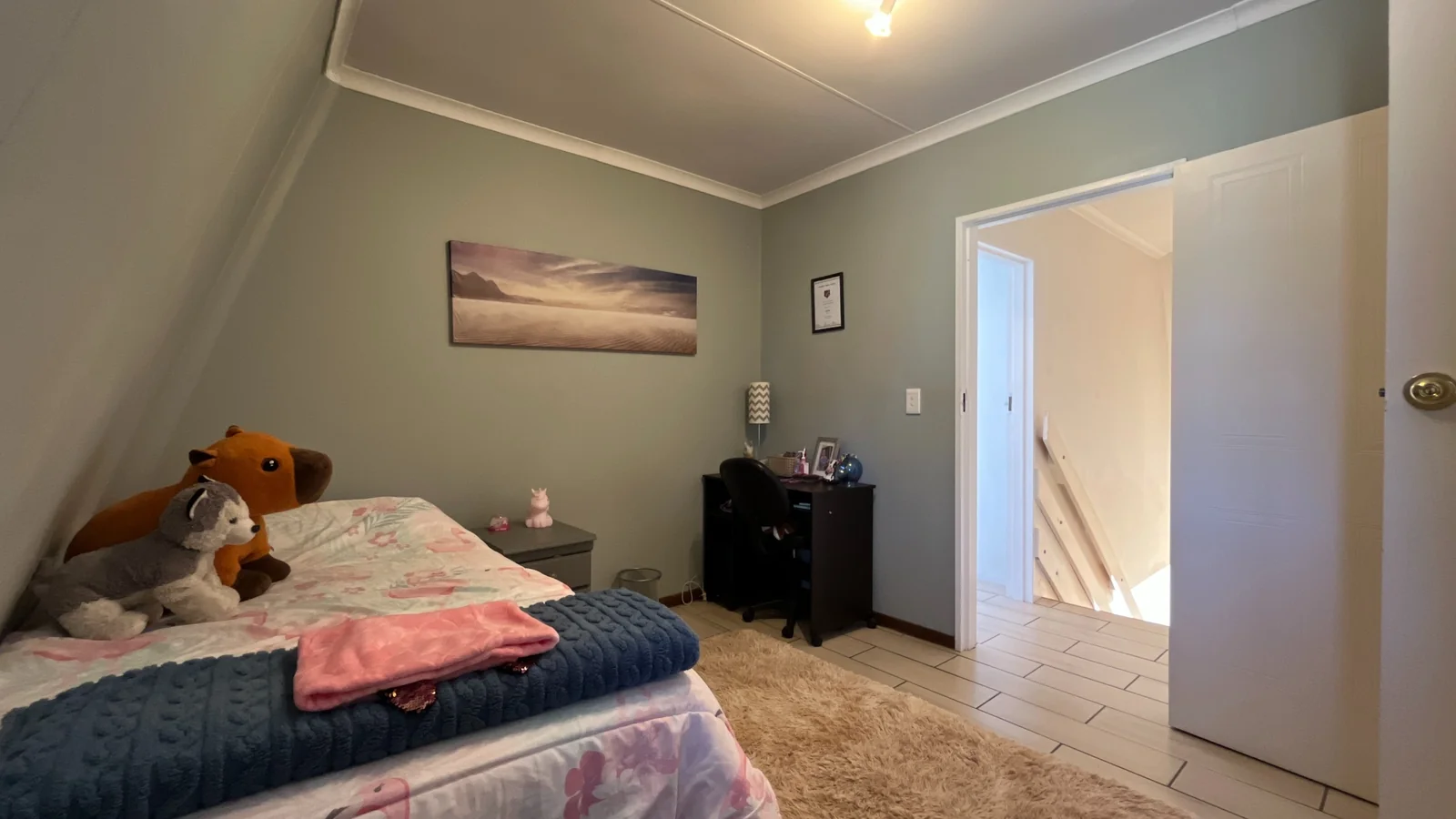 4 Bedroom Townhouse to Rent