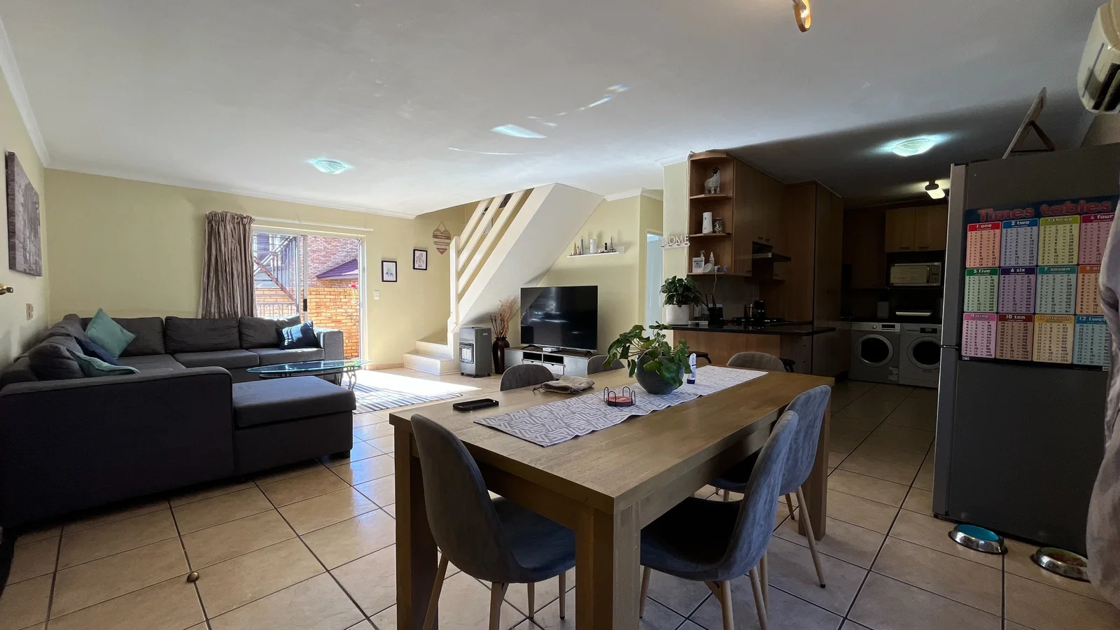 4 Bedroom Townhouse to Rent