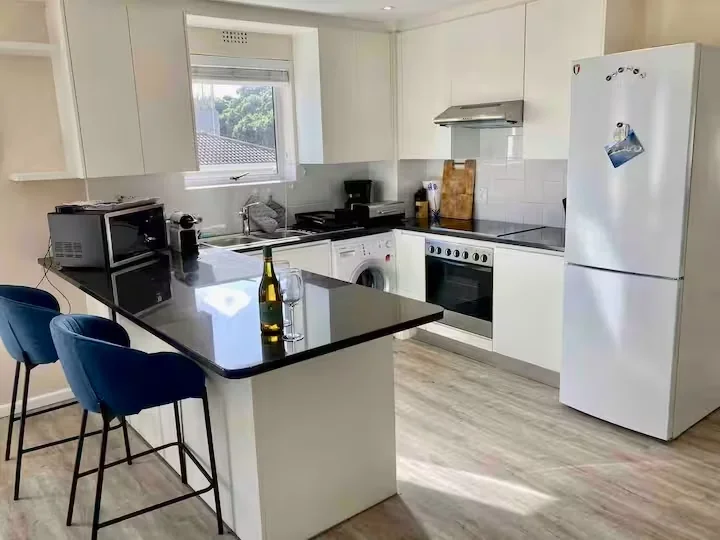 Spacious, bright and airy duplex 3 bedroom apartment, with stunning sea and mountain views.