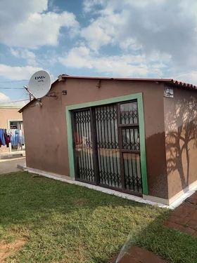 Bram Fischerville, Soweto