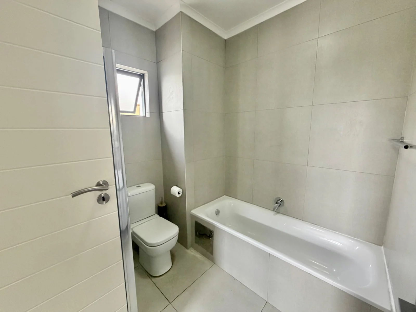 Modern 3-Bedroom Apartment for Sale in Erand Gardens | Secure Estate Living in Midrand