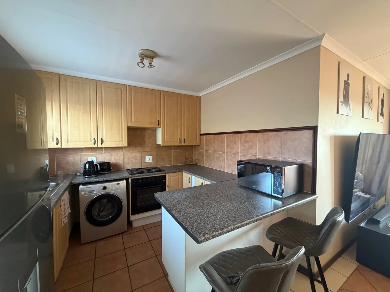 CALLING ALL INVESTORS AND FIRST TIME HOME OWNERS!
