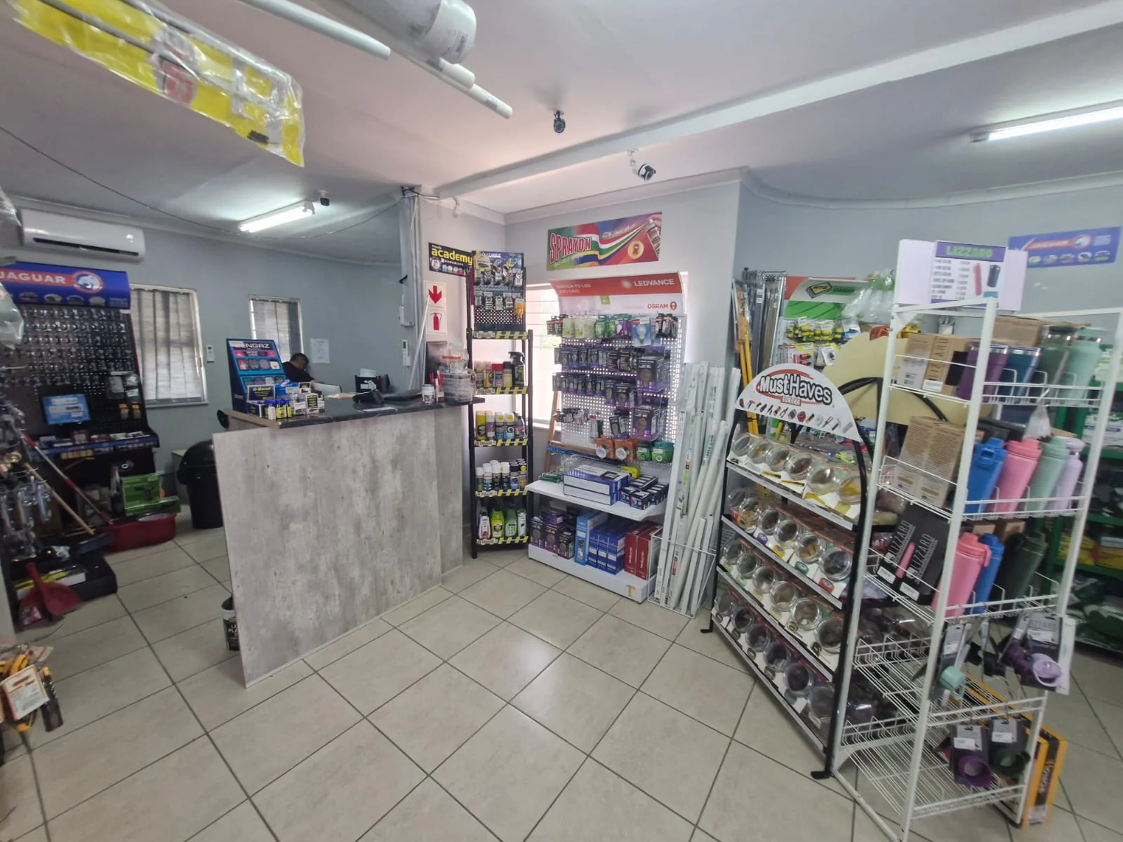 Commercial Property for sale in the heart of Meerensee