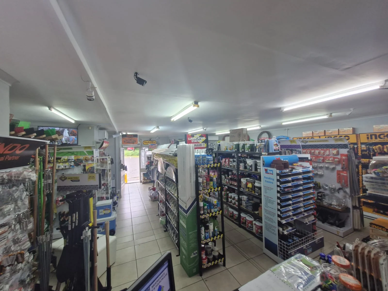 Commercial Property for sale in the heart of Meerensee