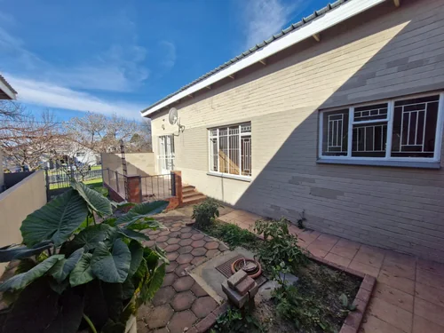 58 Thomson, Eureka, Bethlehem