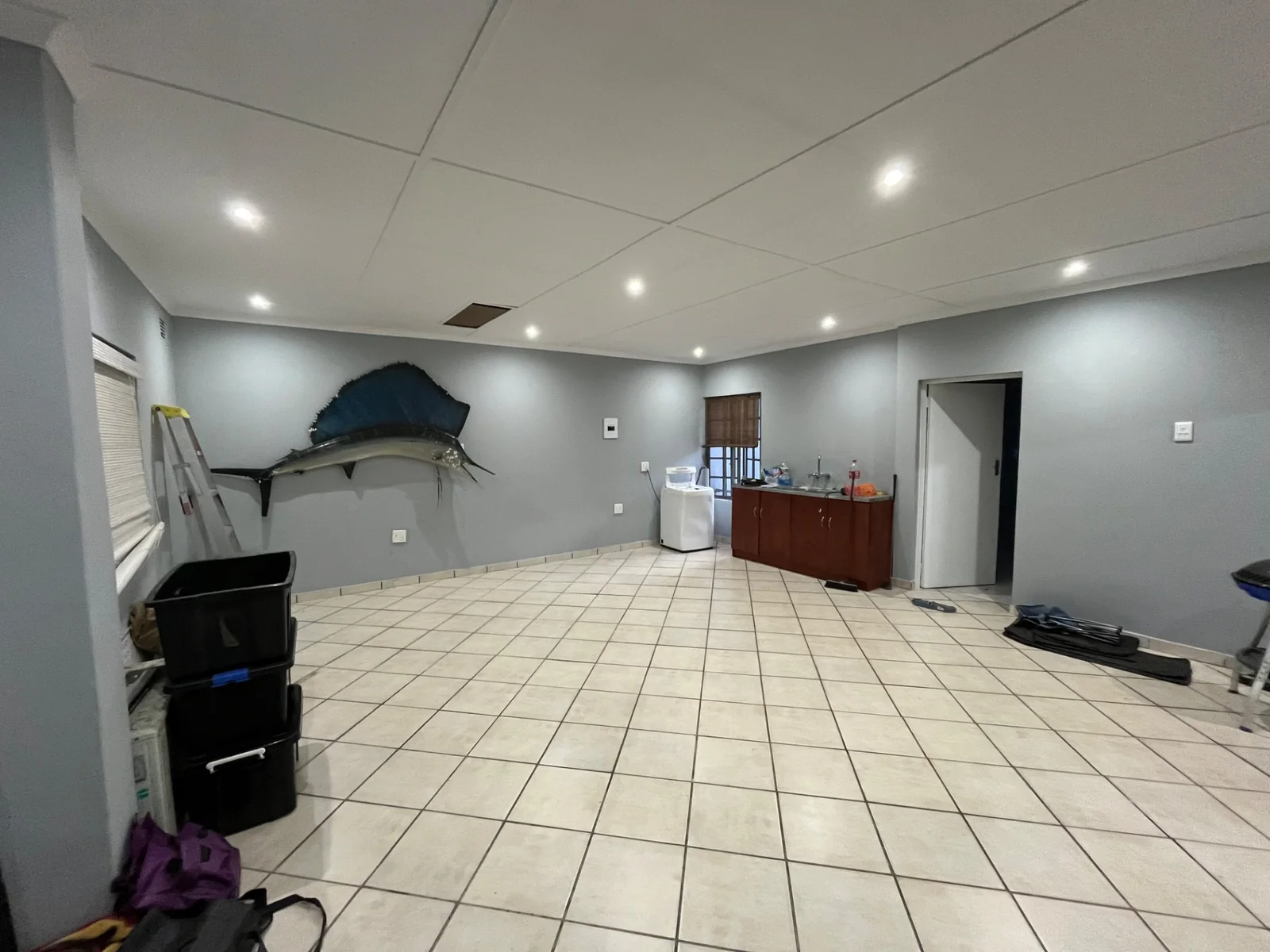 3 Bedroom home with 1 bedroom flat