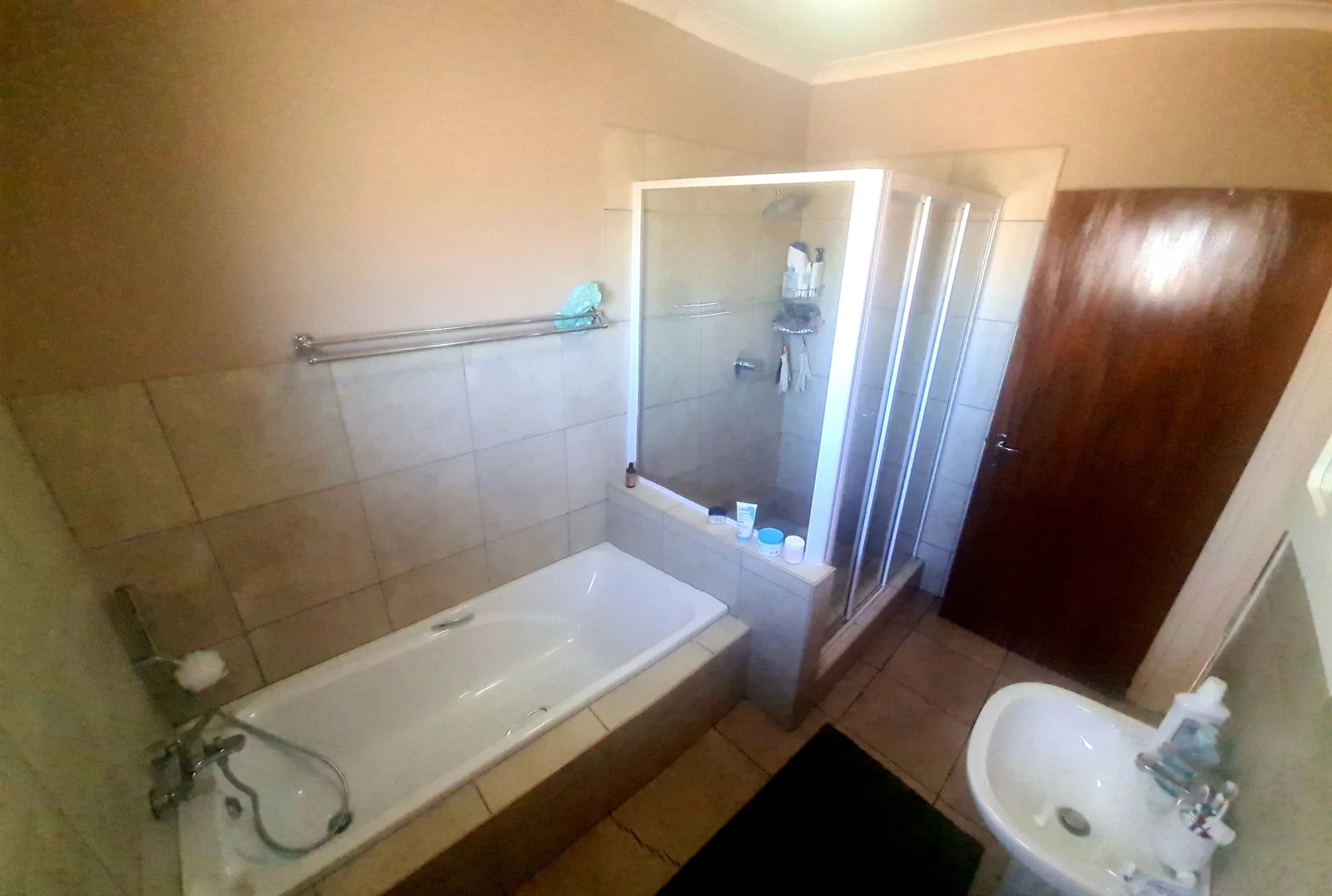 3 Bedroom House to Rent