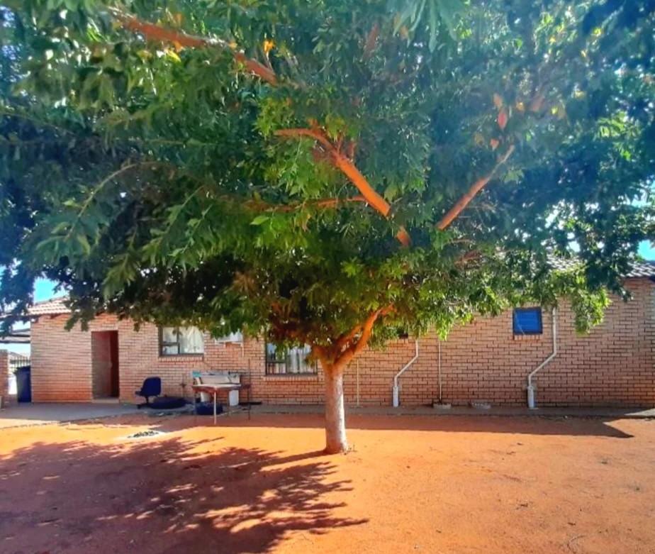 3 Bedroom House to Rent