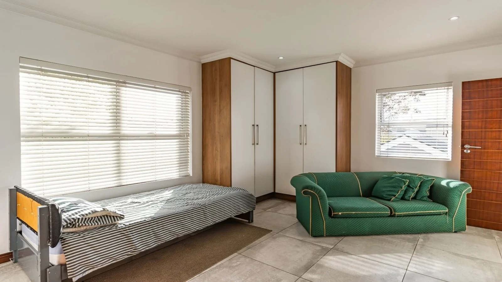 LFPE-18107