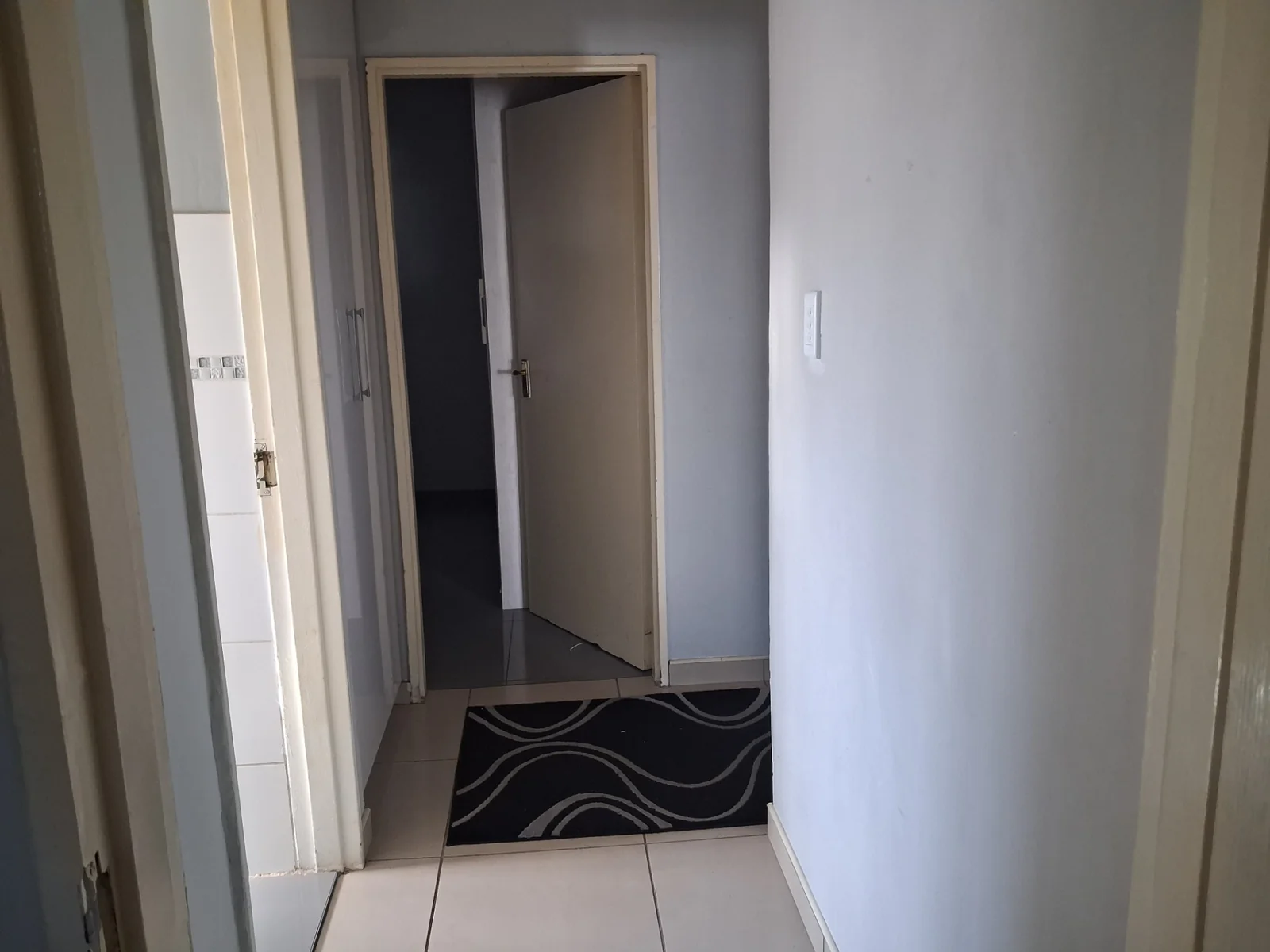 SPACIOUS AND WELL DESIGNED HOME WITH A FLATLET