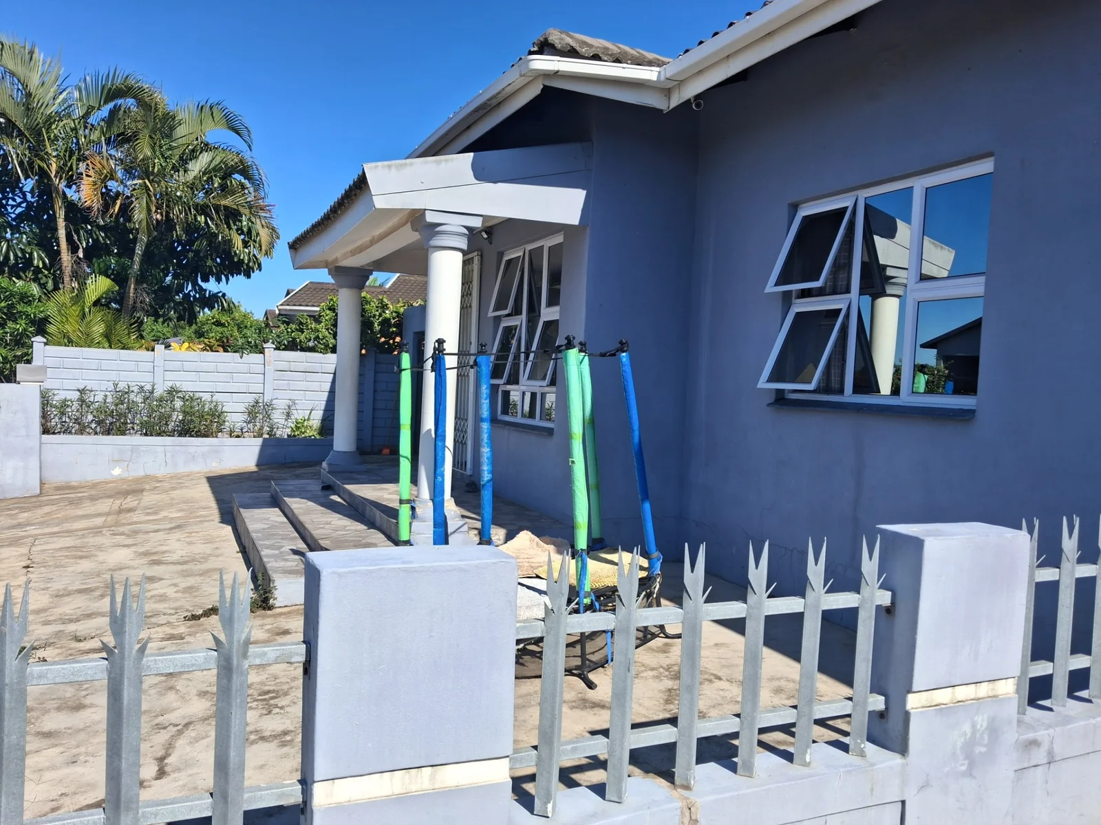 SPACIOUS AND WELL DESIGNED HOME WITH A FLATLET