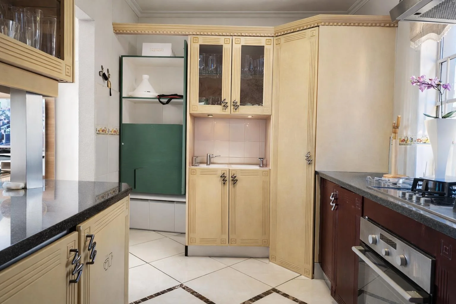 Set within one of Amorosa’s most sought-after Sectional Title complexes.
