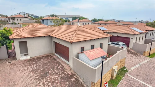 Thatchfield Estate, Centurion