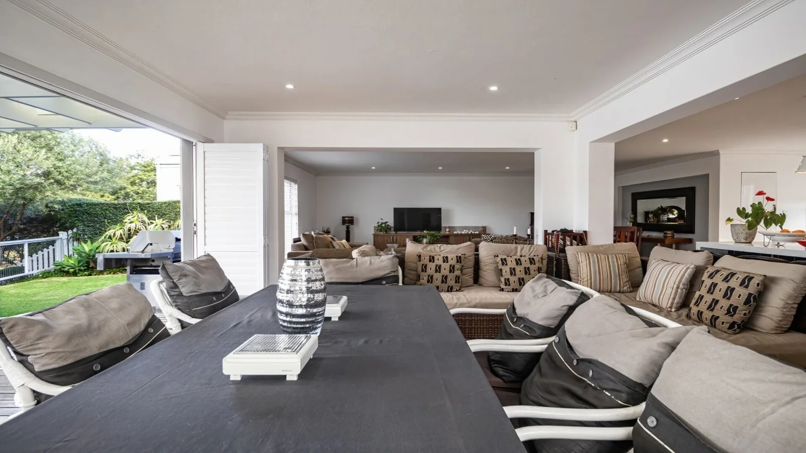 LFPE-18112