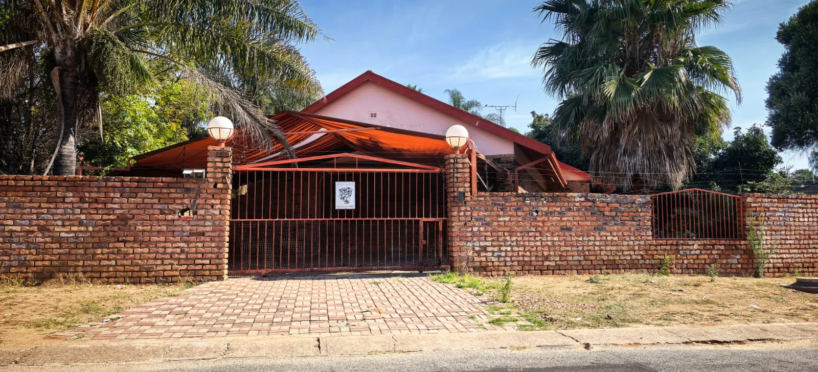 A Timeless 3 Bedroom Gem in the Heart of Ivy Park