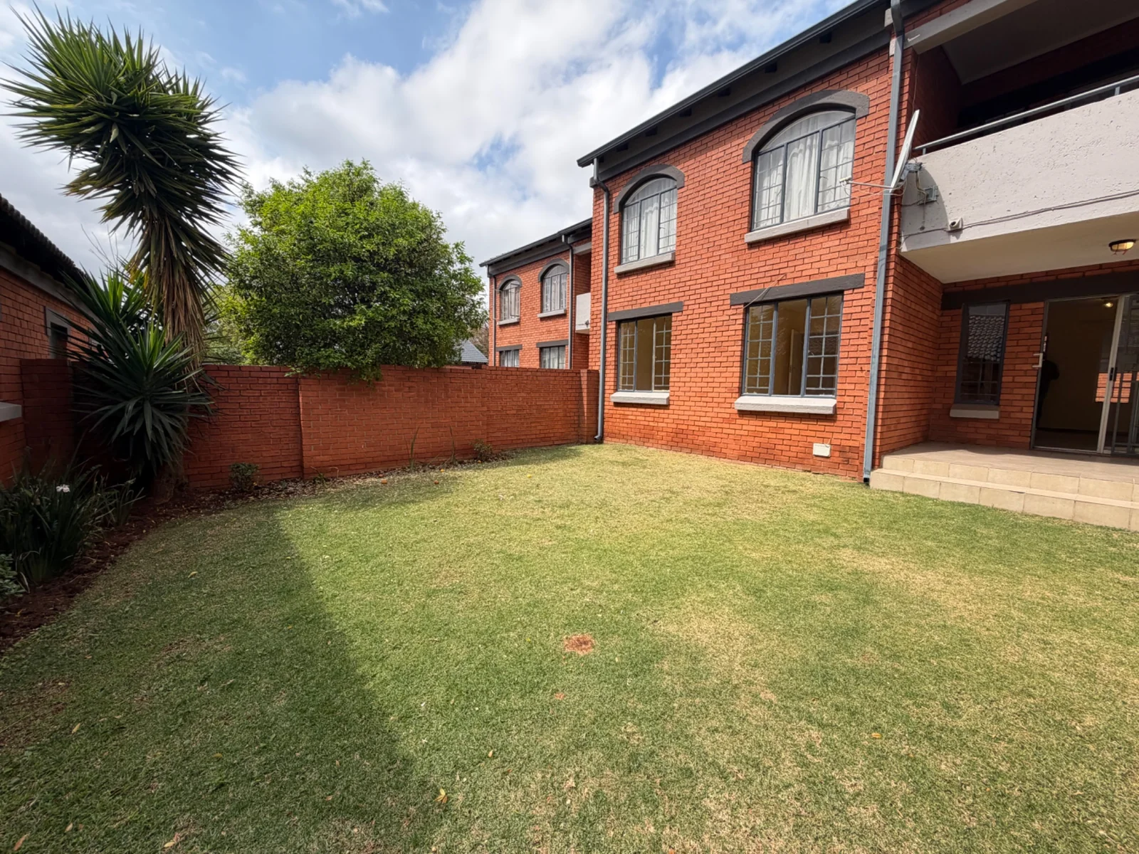 NEW LISTING .... DOUBLE SECURITY AND A LARGE PRIVATE GARDEN!