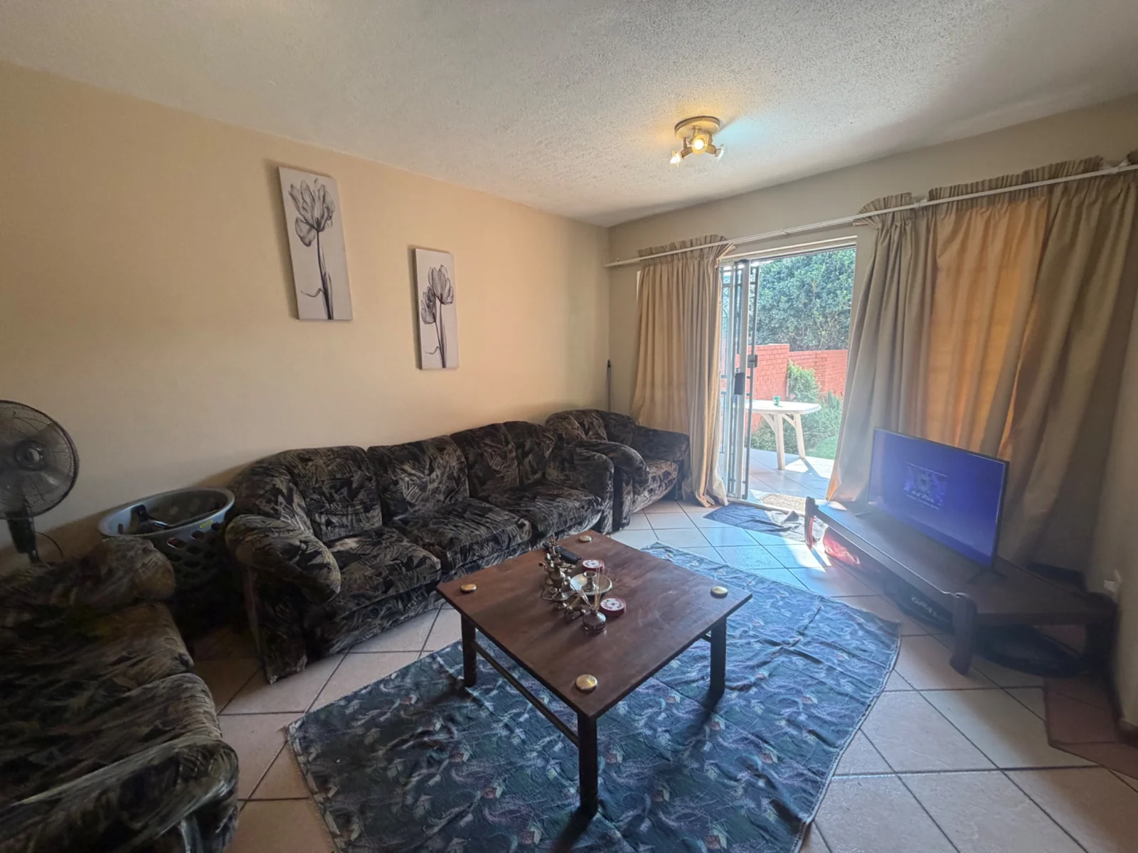 NEW LISTING .... DOUBLE SECURITY AND A LARGE PRIVATE GARDEN!