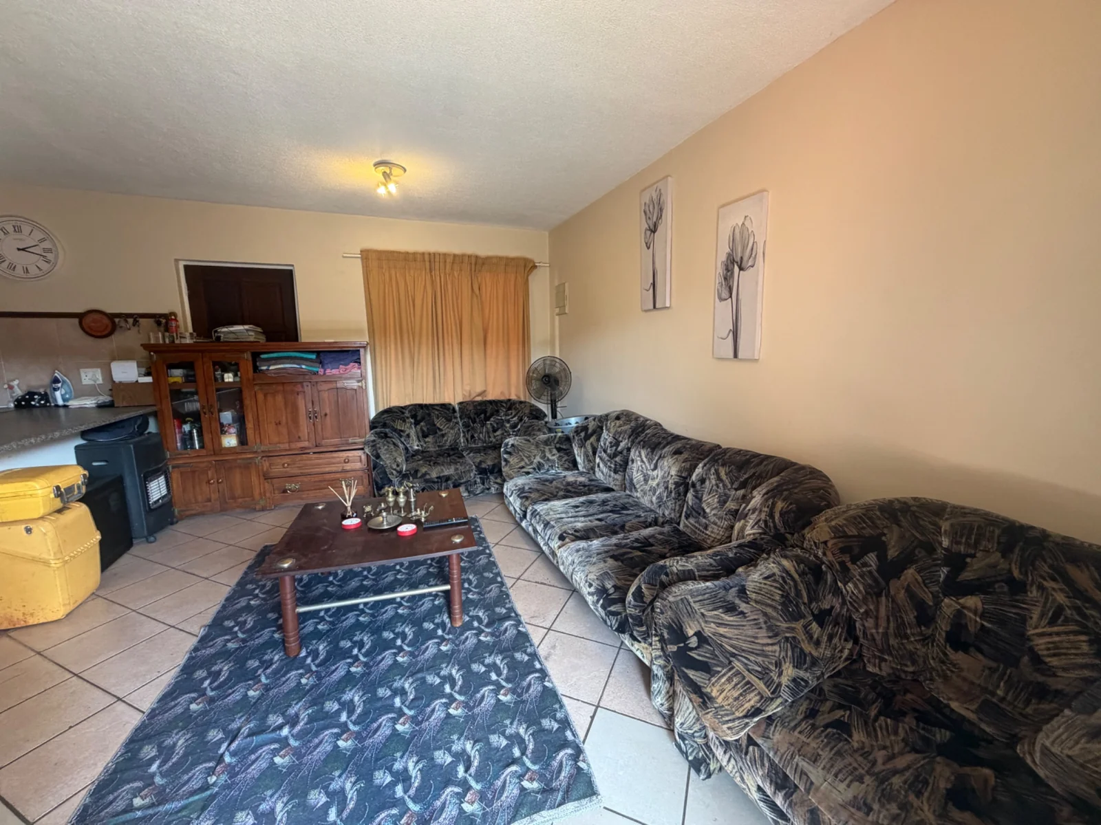 NEW LISTING .... DOUBLE SECURITY AND A LARGE PRIVATE GARDEN!