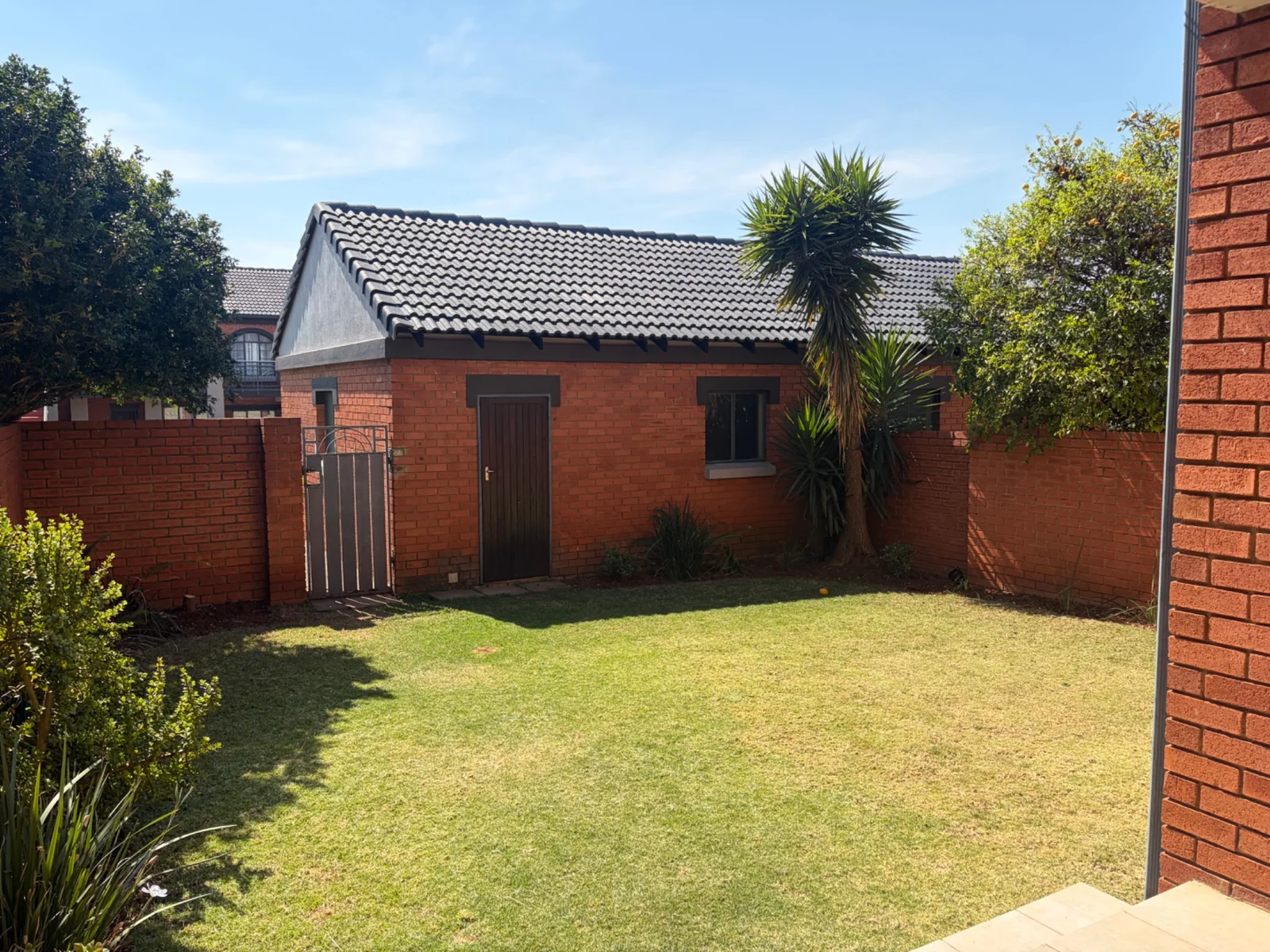 NEW LISTING .... DOUBLE SECURITY AND A LARGE PRIVATE GARDEN!
