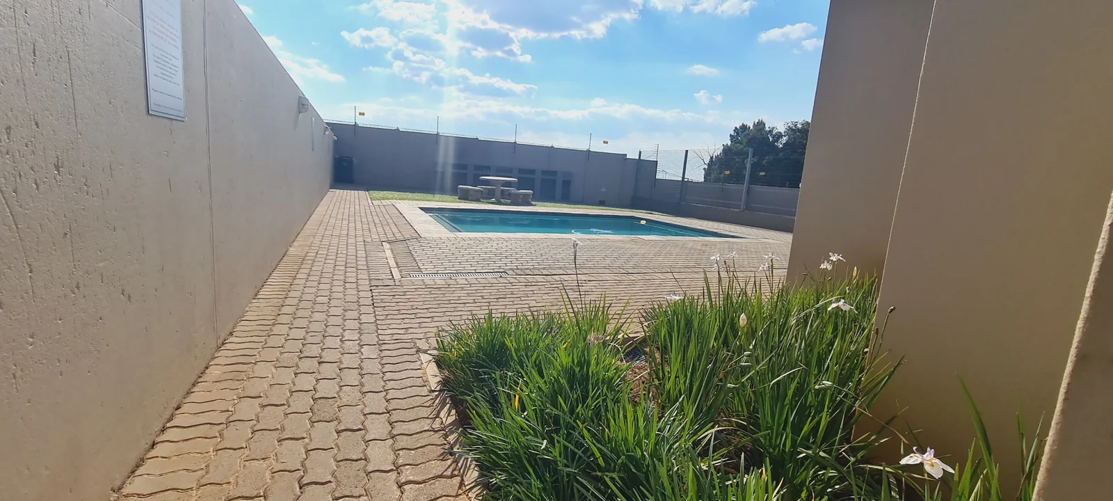 Sought after 2-bedroom Apartment for Investors dream or young couple