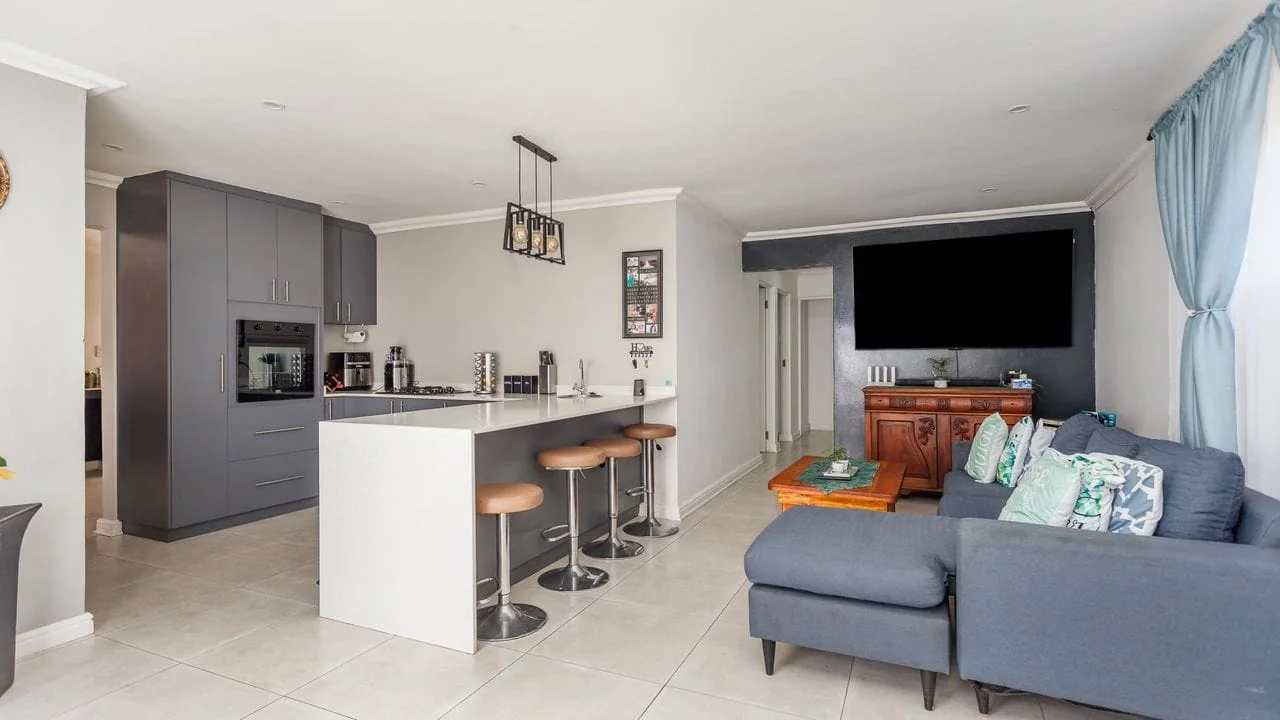 House for sale in Wellington