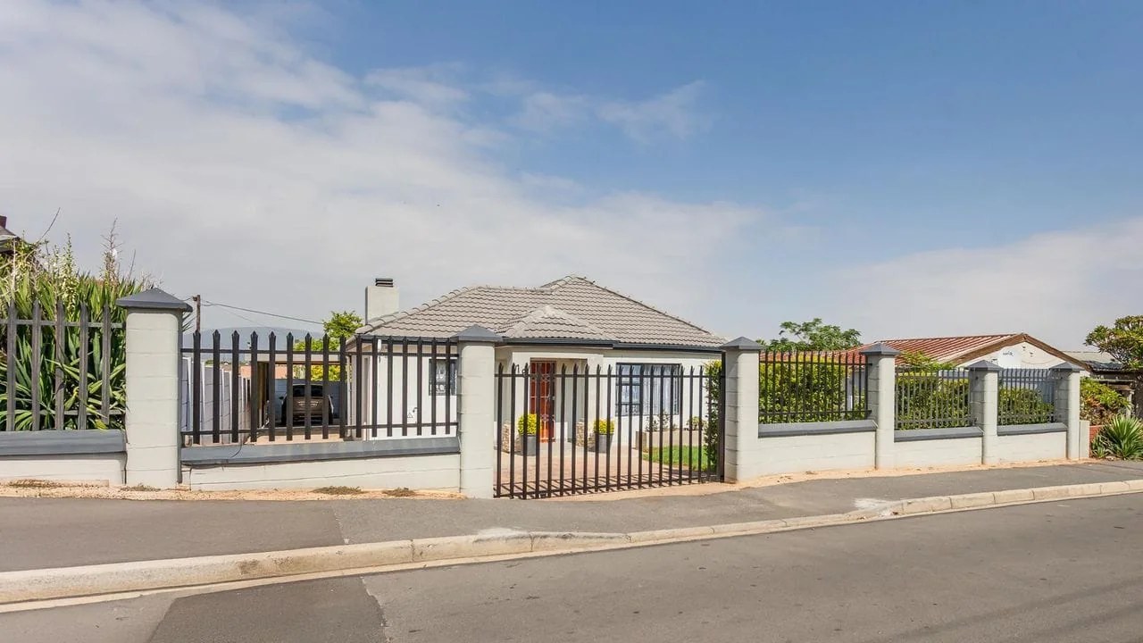 House for sale in Wellington