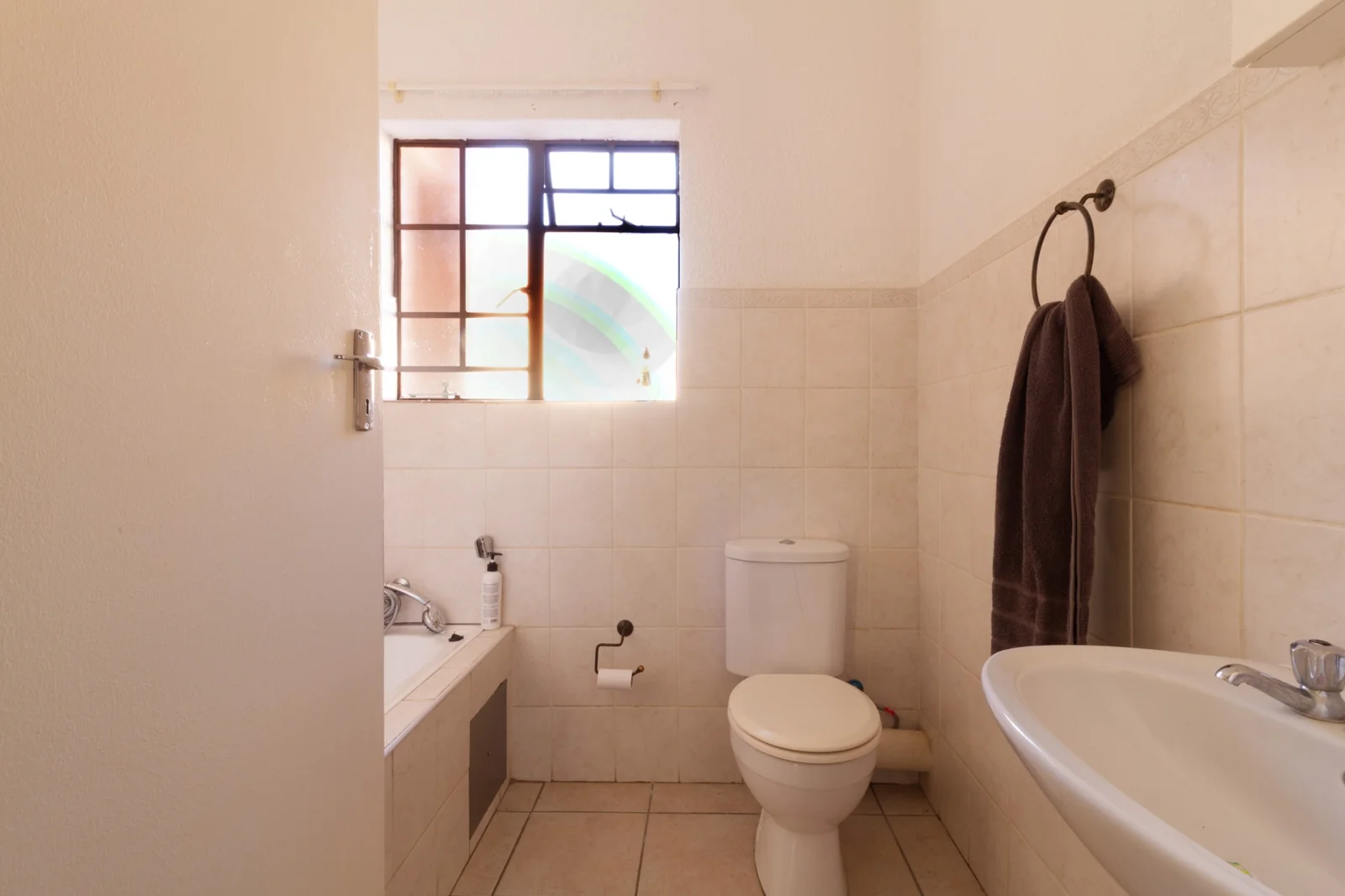 Ground floor aparment for Sale In Halfway Gardens