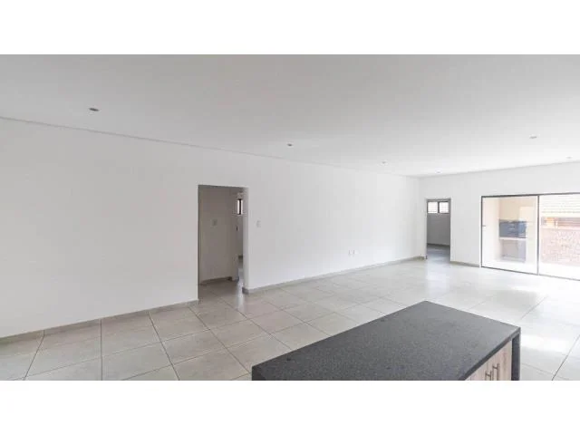 Modern 3-Bedroom Cluster Home in Bendor