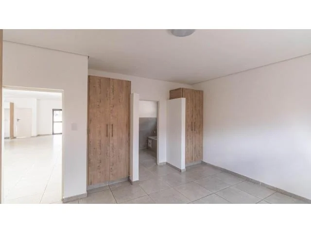 Modern 3-Bedroom Cluster Home in Bendor