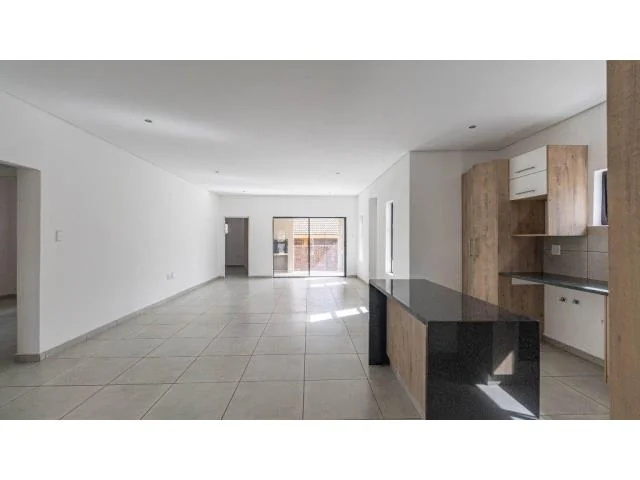 Modern 3-Bedroom Cluster Home in Bendor