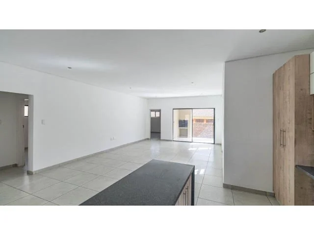 Modern 3-Bedroom Cluster Home in Bendor