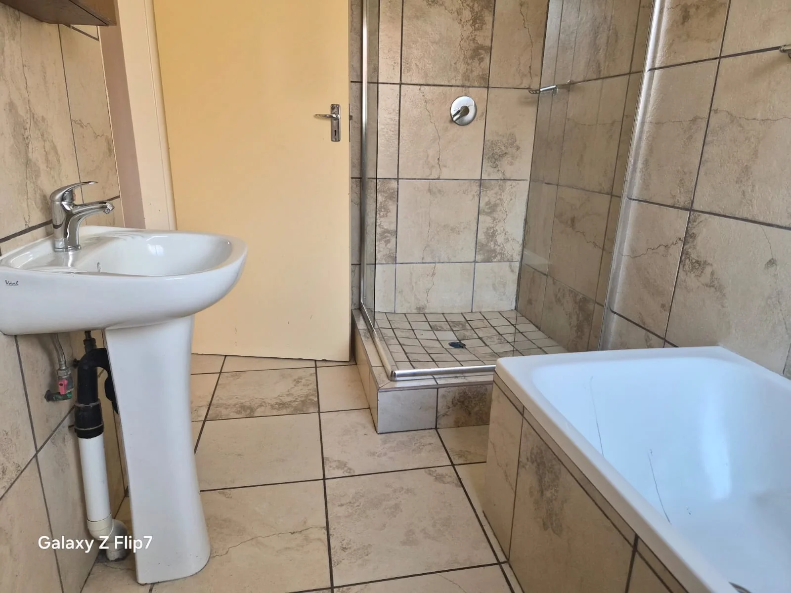 3 Bedroom House Available Immediately In Waterval East