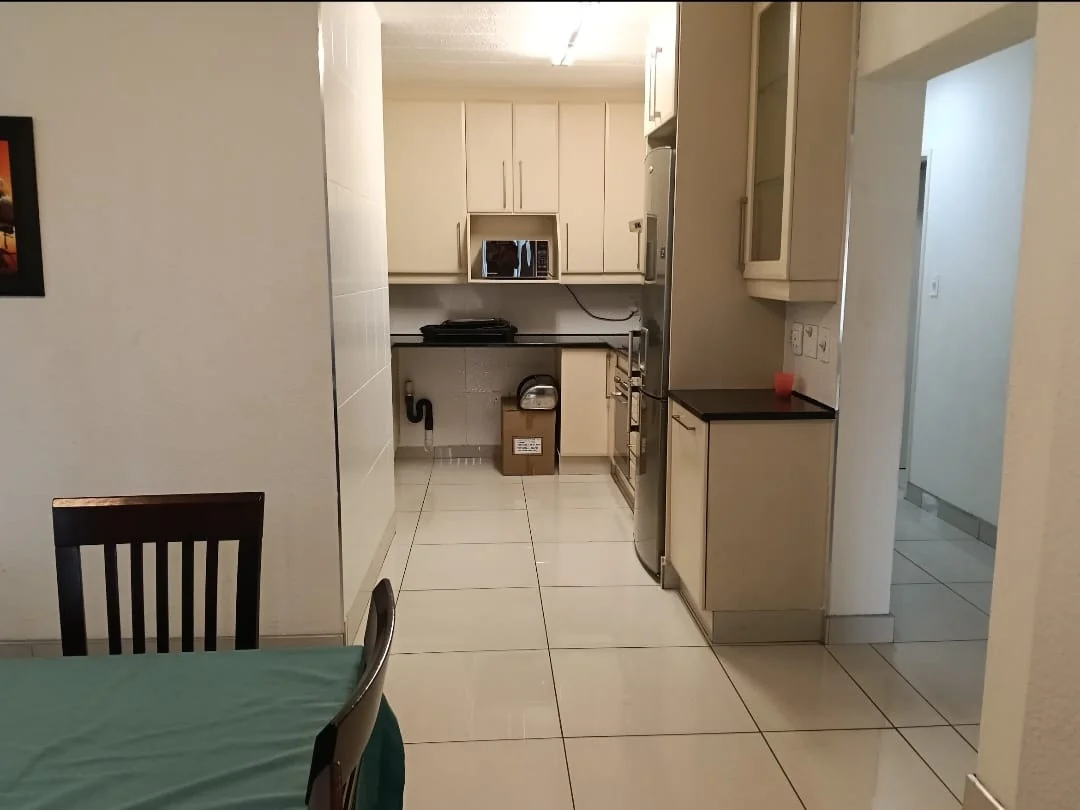 Stunning 3 bedroom townhouse at Clavadel to let.