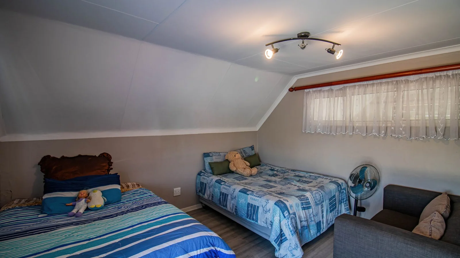 Executive 3-Bedroom Duplex Apartment | Secure Living in Carlswald/Halfway Gardens