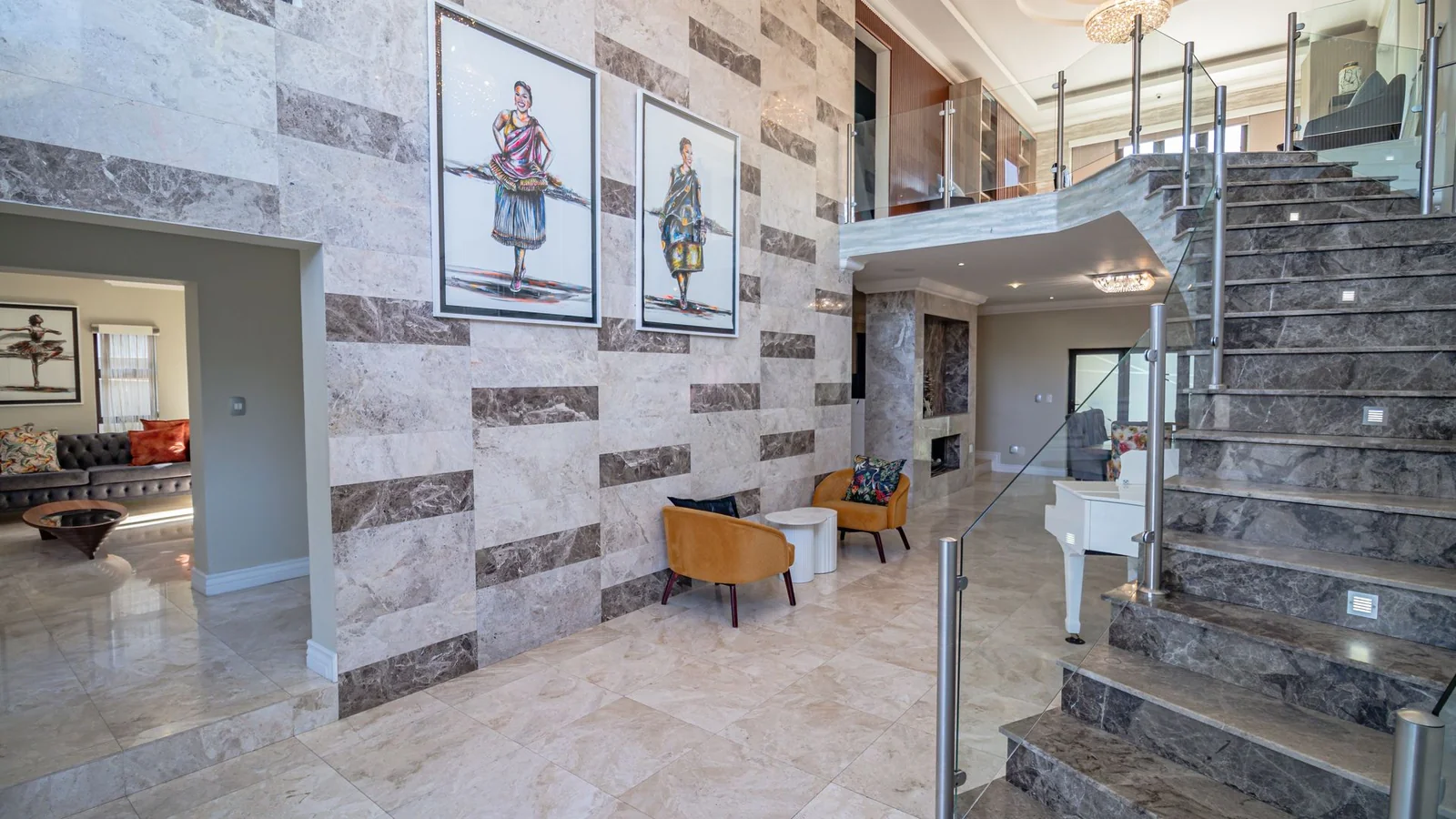 Luxury 5-Bedroom Estate Home in Blue Valley Golf Estate