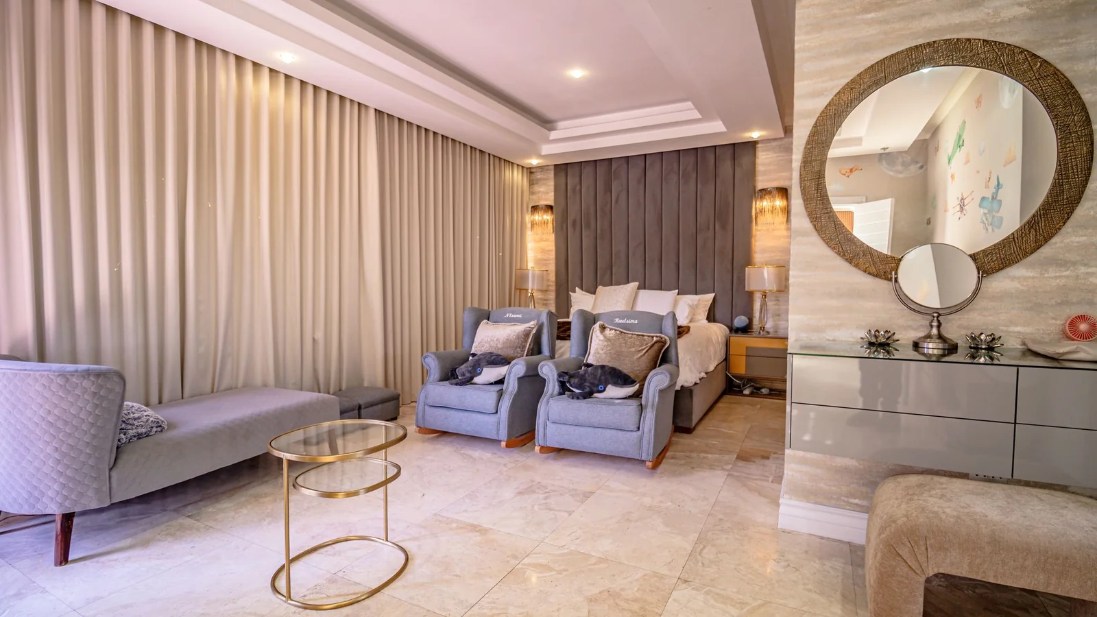 Luxury 5-Bedroom Estate Home in Blue Valley Golf Estate
