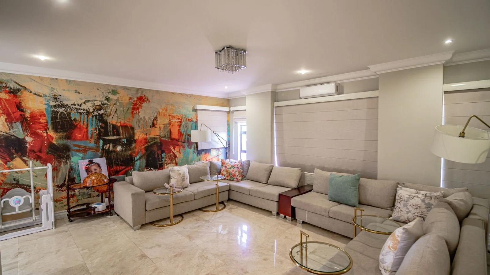 Luxury 5-Bedroom Estate Home in Blue Valley Golf Estate