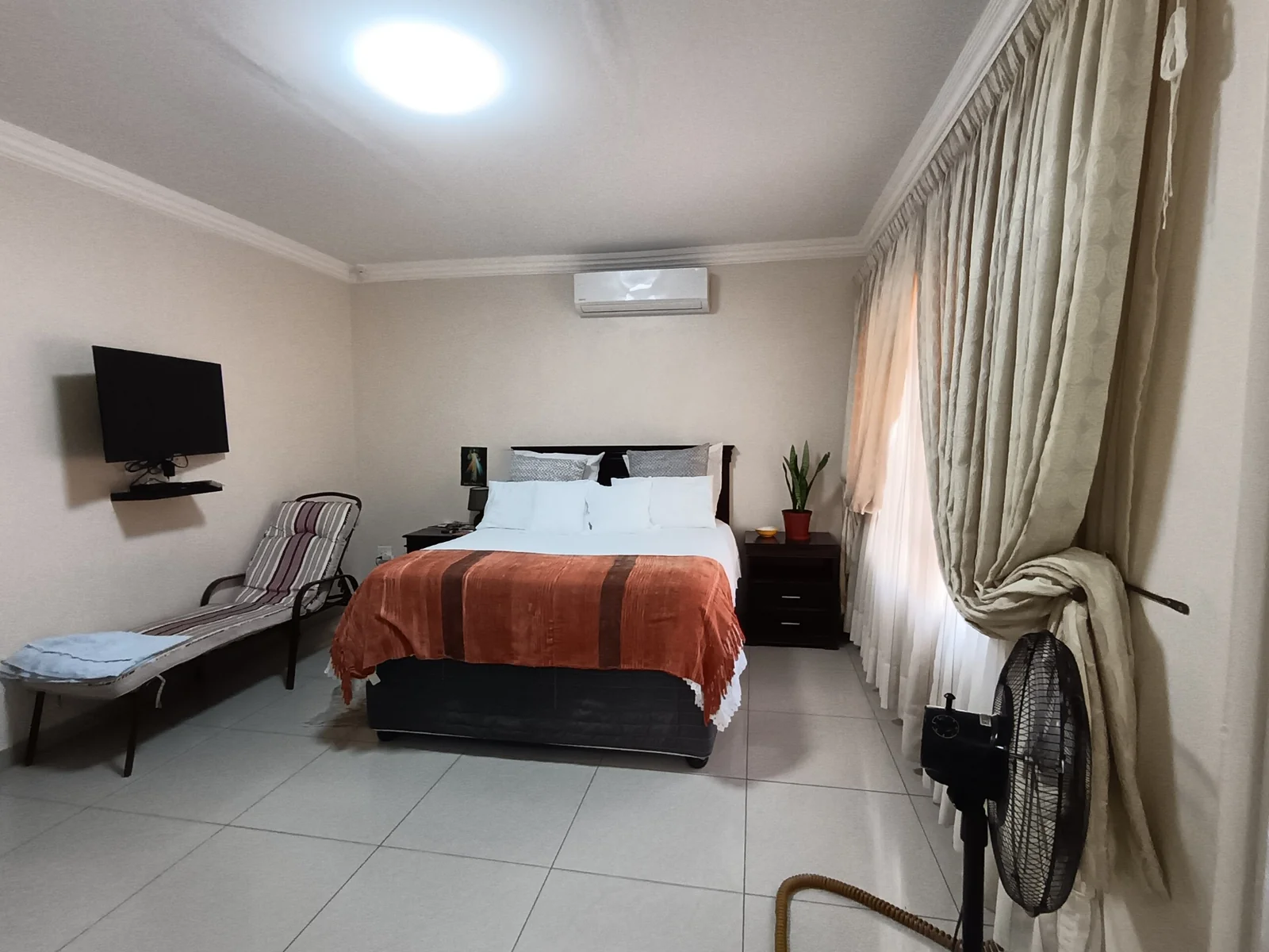 4 Bedroom home waiting for new owners.
