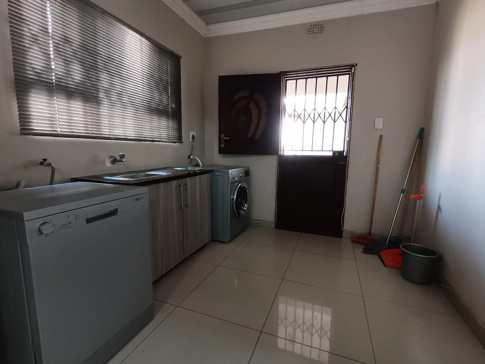 4 Bedroom home waiting for new owners.