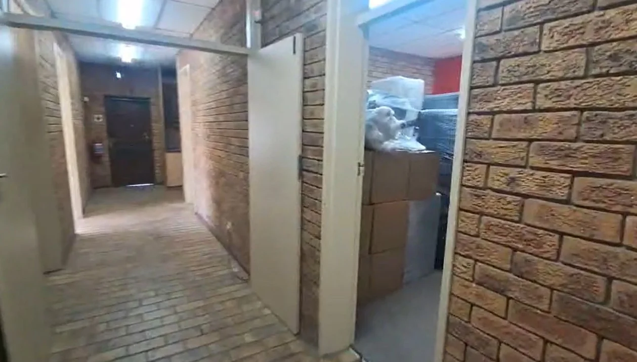 Secure offices, just under 200sqm, available to rent in Plankenburg Industrial Park, Stellenbosch