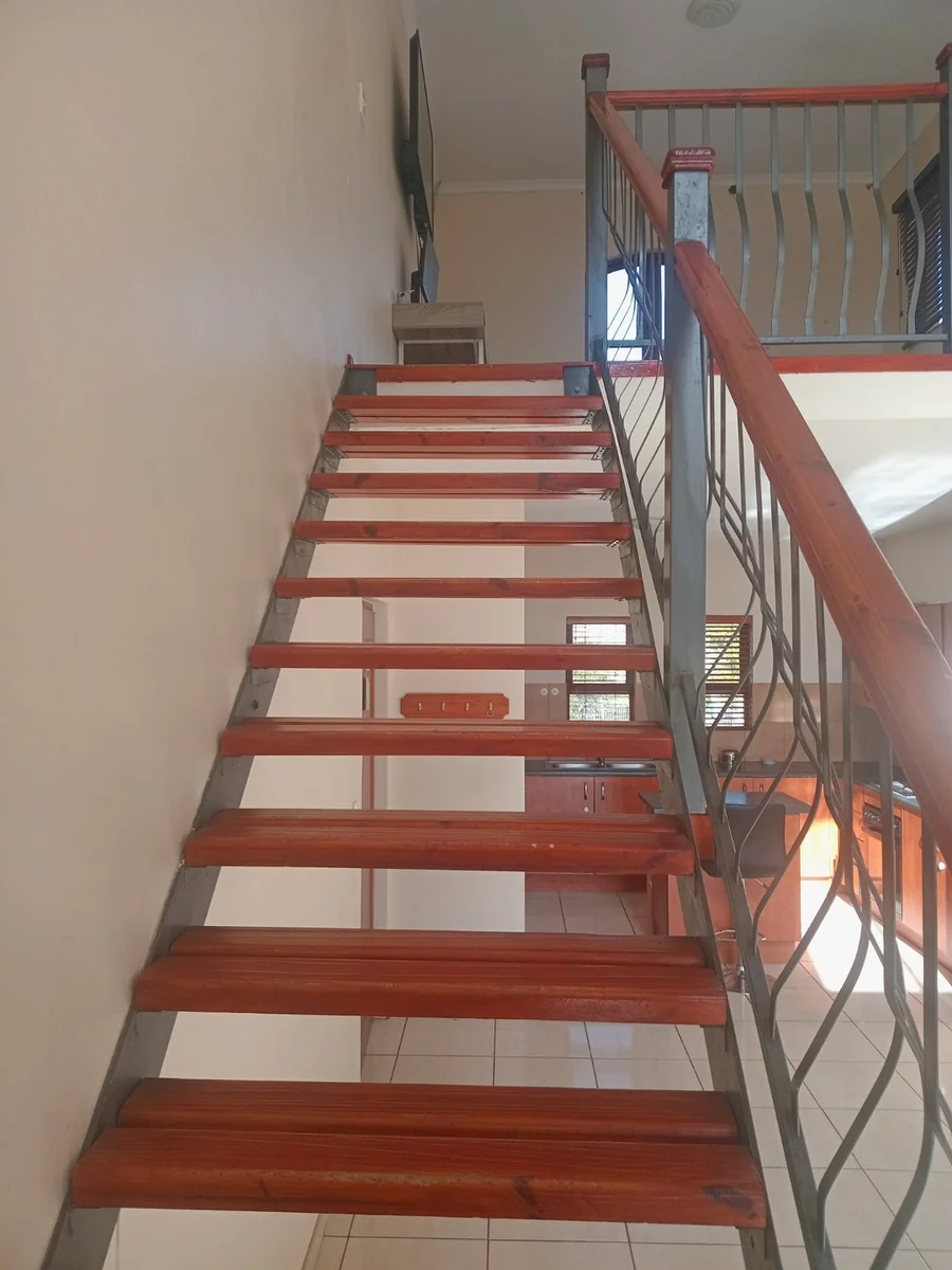 A 2 bed, 2 bath Lofty in Errand Gardens, Midrand.