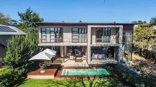 Midstream Estate, Centurion