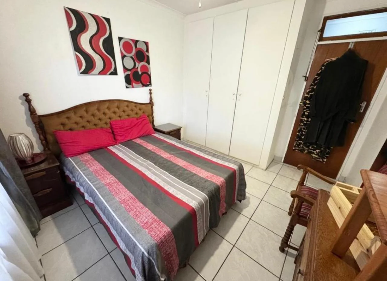 Spacious Family Home with 2 bedroom Granny Flat, Solar Backup & Exceptional Outdoor Living for sale in Veld en Vlei